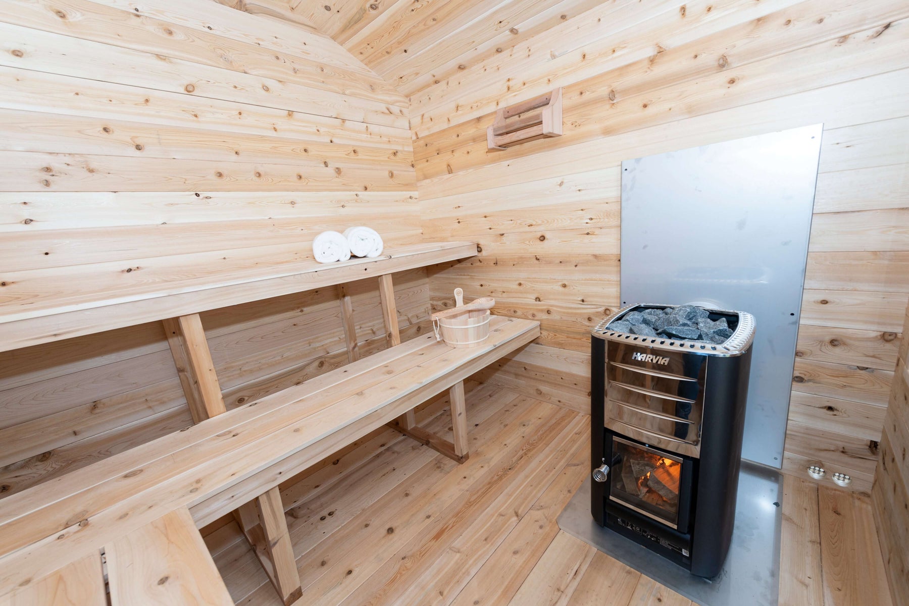Dundalk CT Georgian 6 Person Outdoor Sauna CTC88